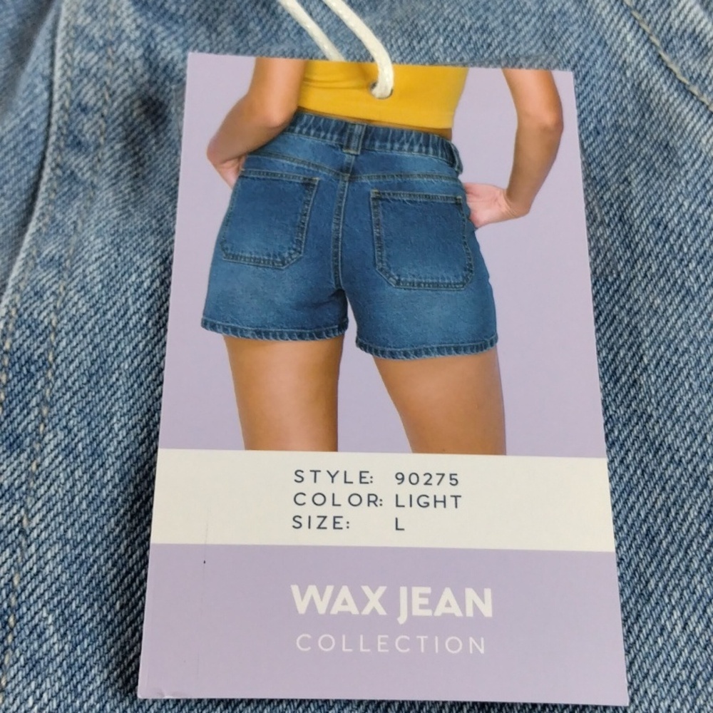 Wax Jeans Collection Junior Light Denim Large 100% Cotton Skater Shorts